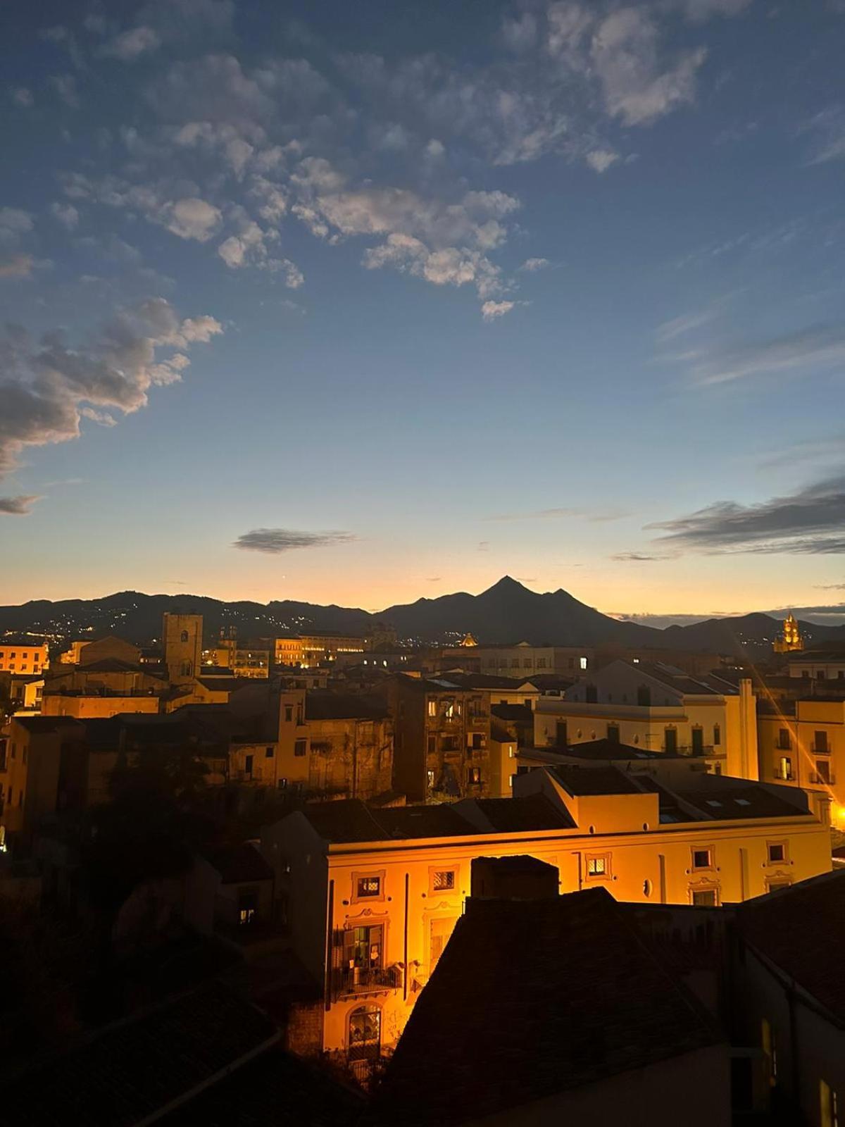 La Terrazza Di Palermoアパートメント エクステリア 写真
