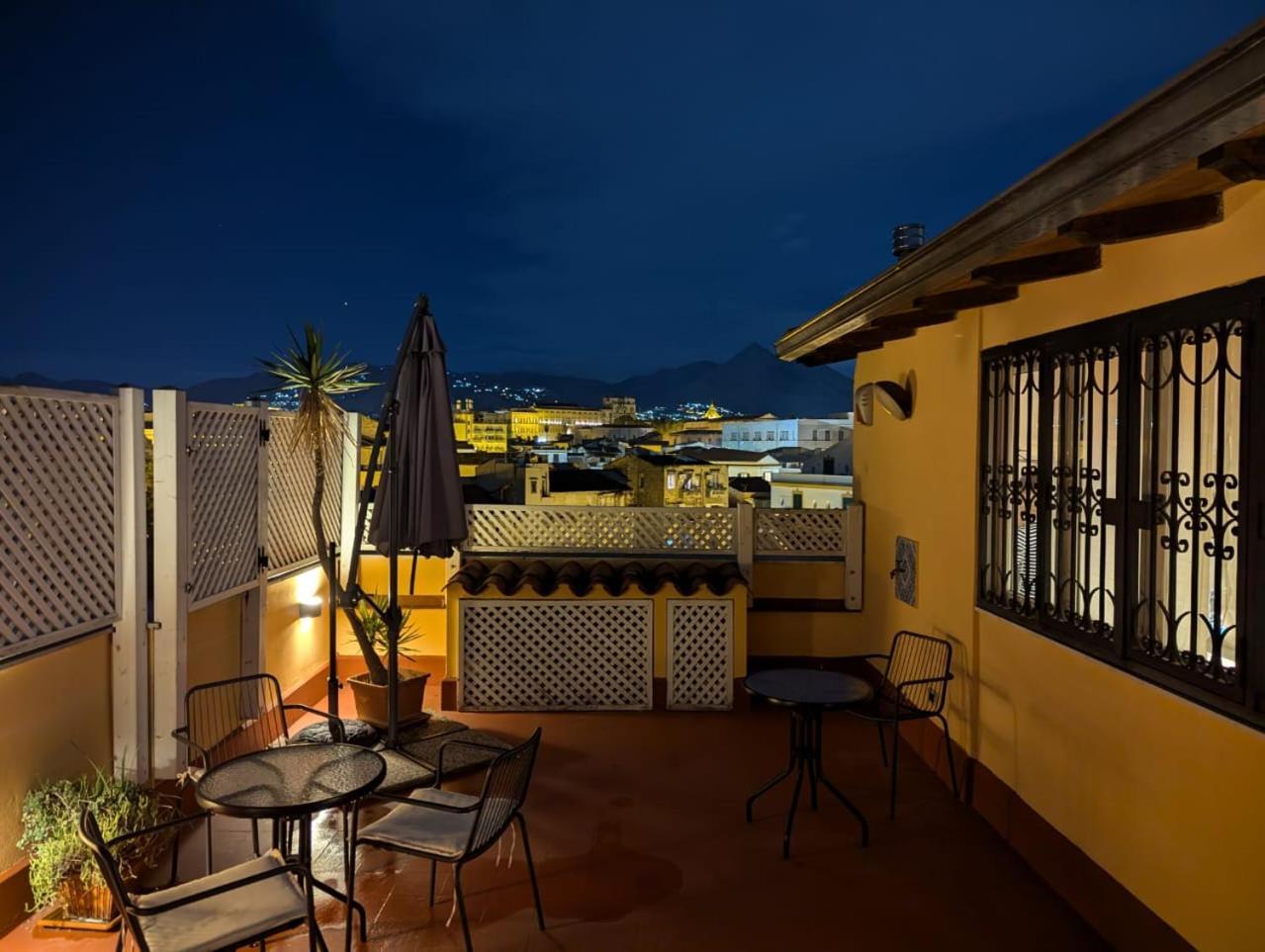 La Terrazza Di Palermoアパートメント エクステリア 写真